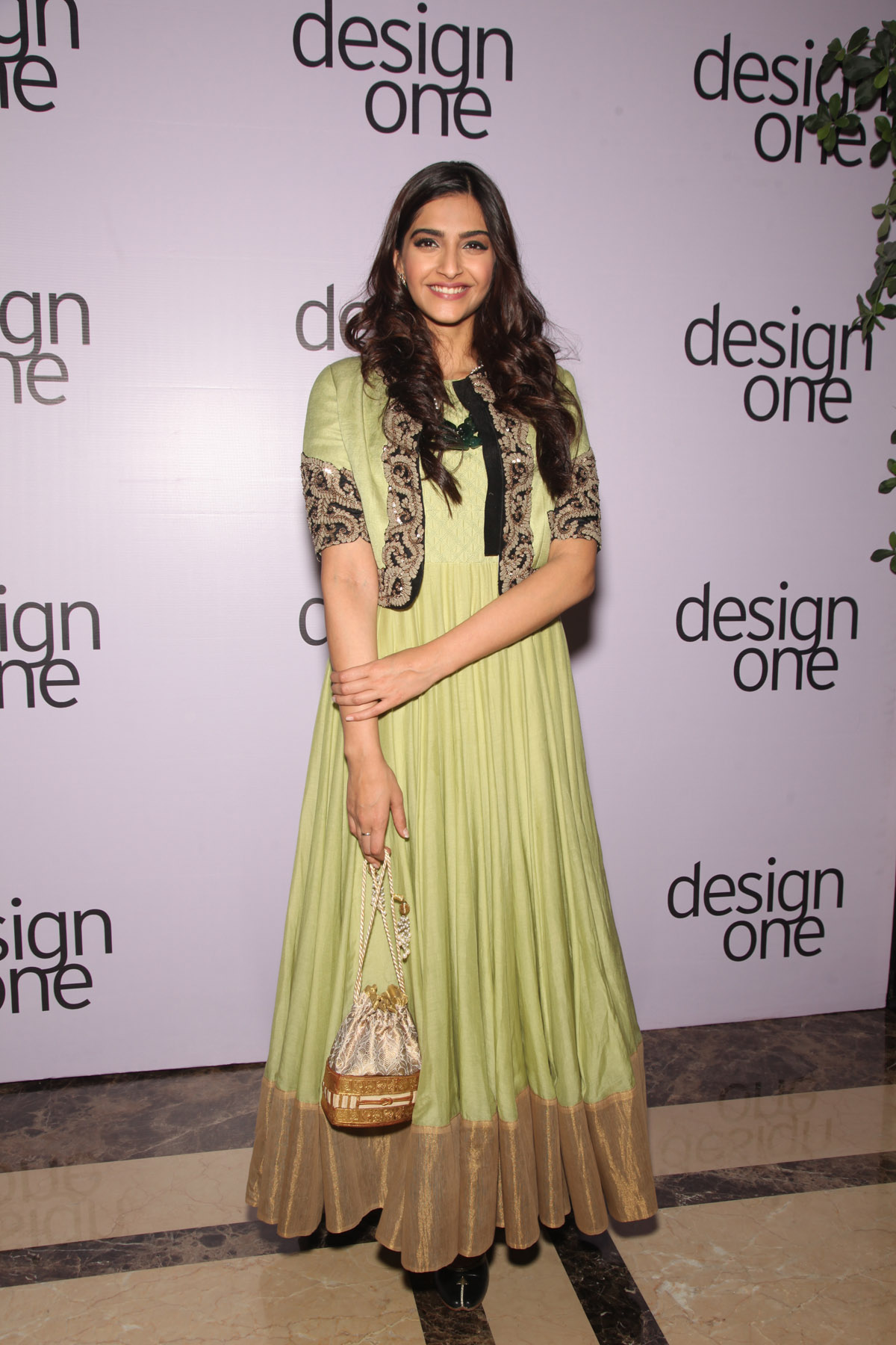 sonam-kapoor